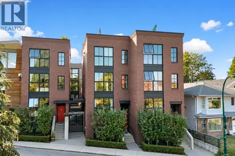 3431 PORTER STREET
