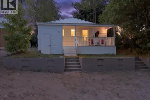 37 WOODSTOCK Avenue