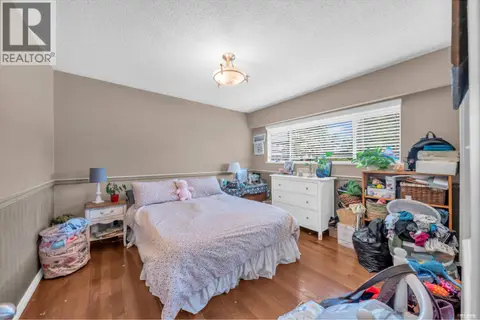 959 CAITHNESS CRESCENT