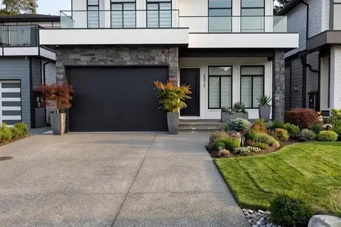 2612 TERMINAL COURT