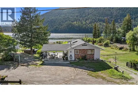 2348 Ojibway Road