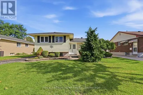 66 ELGIN CRESCENT