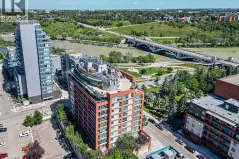 902, 205 Riverfront Avenue SW