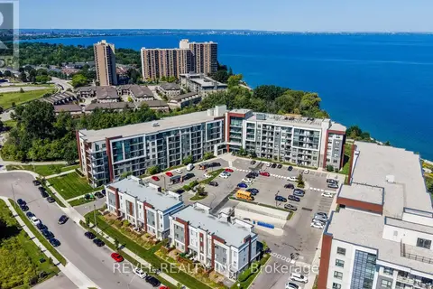 235 - 125 SHOREVIEW PLACE