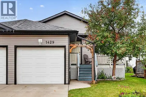 1429 Strathcona Way