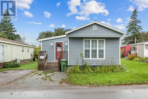 9 Linkletter Estates