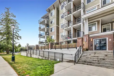 317 20696 EASTLEIGH CRESCENT