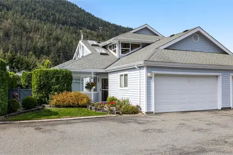 40 730 MCCOMBS DRIVE, Harrison Hot Springs