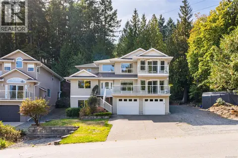 452 Thetis Dr