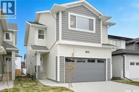 246 Asokanihkew CRESCENT