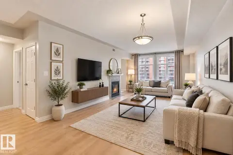 #402 9020 JASPER AV NW