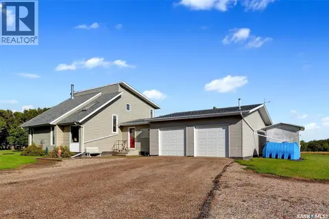 Floral Road Acreage