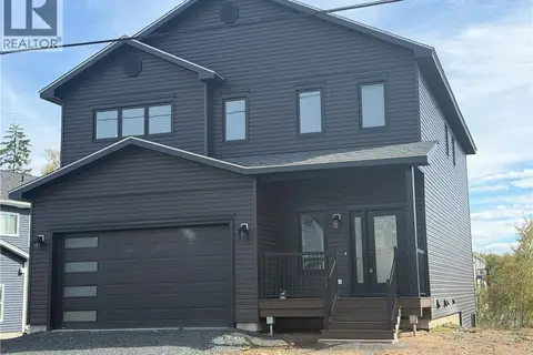 39 Winterberry Drive