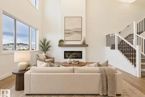 120 CALEDON CR