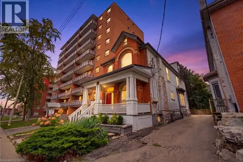 113 WENTWORTH Street S