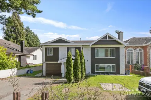 House 11860 75A AVENUE