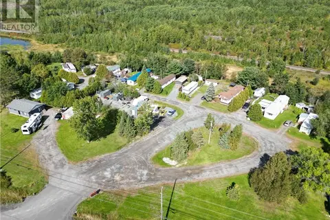 1035 Hwy 17 E