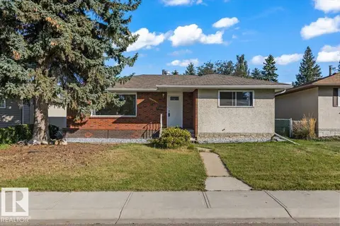 11516 44 AV NW
