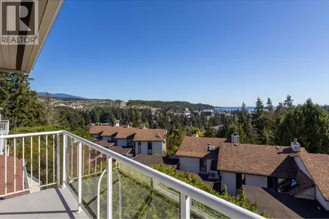 8 5768 MARINE WAY