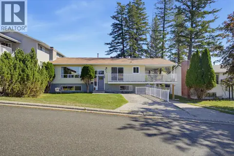 460 DODWELL STREET