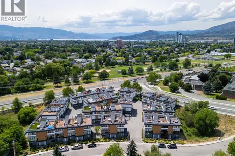 1515 Highland Drive N Unit# 20