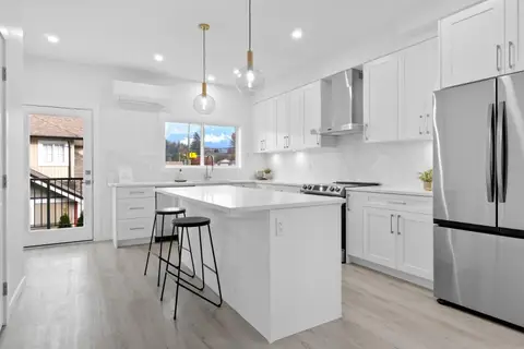 1 1655 AGASSIZ-ROSEDALE NO 9 HIGHWAY, Agassiz