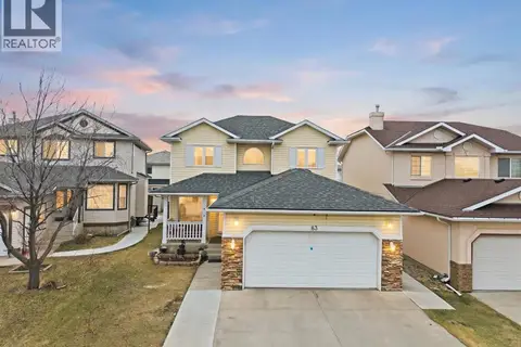 83 Coral Springs Grove NE