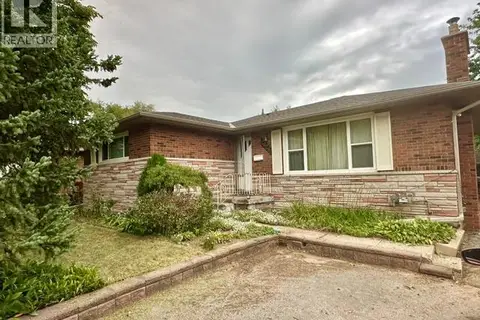 2428 EILEEN Drive