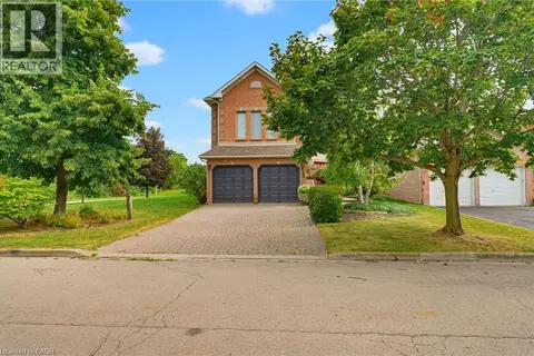 144 COVE Crescent