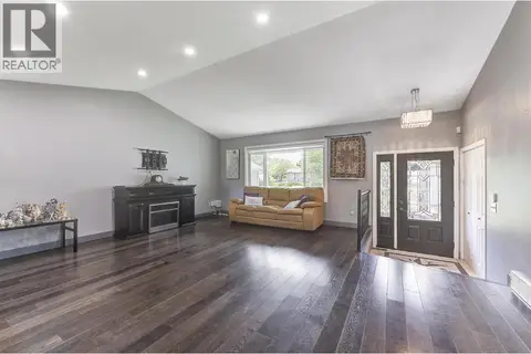 1852 Crossglen Court