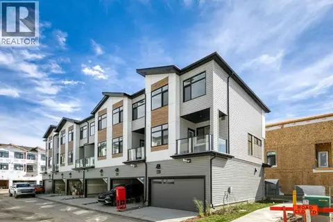 305, 1350 Cornerstone Street NE