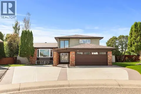 35 Horner Court NE