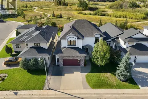 323 Hastings LANE