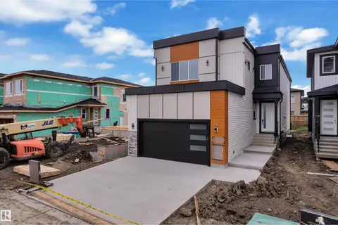 2015 156 AV NW