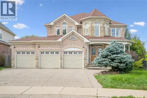 517 TOPPER WOODS Crescent