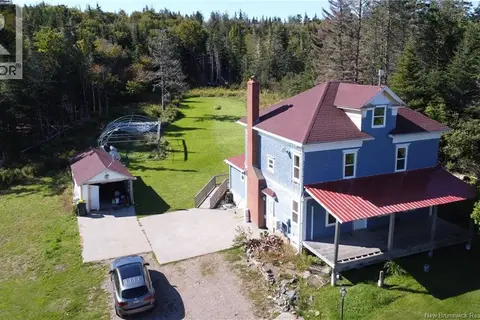 30 Dipper Harbour Road