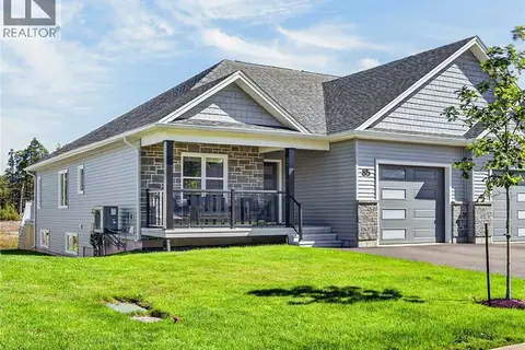 85 Rosebank Crescent