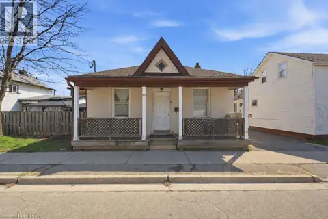 103 QUEEN Street