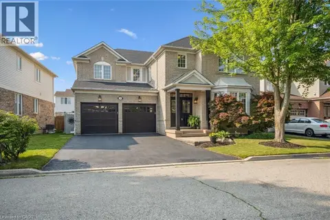 79 ZIEMAN Crescent