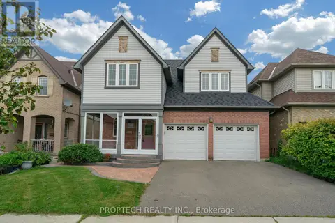 5851 SUMMERSIDE DRIVE
