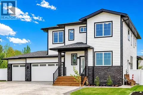 14 Napoleon Meadows Way