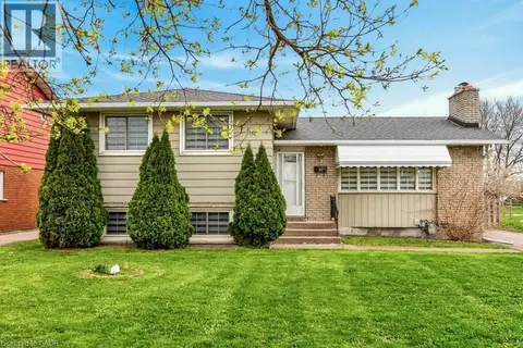 20 ST CHARLES Drive