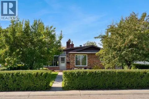 707 Fortalice Crescent SE