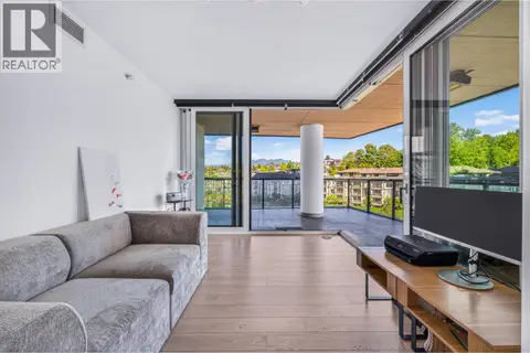 604 4880 LOUGHEED HIGHWAY
