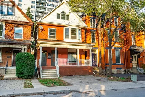 142 BOLD Street Unit# 1