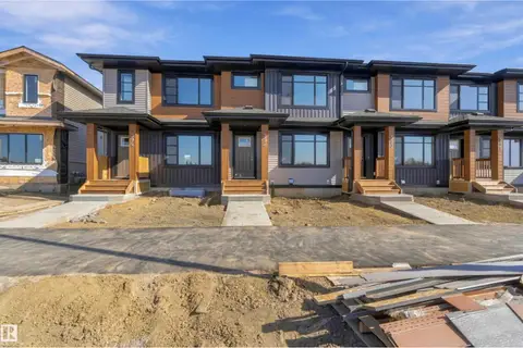 390 EASTWOOD DR