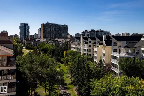 #705 10909 103 AV NW