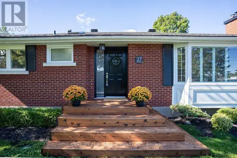 27 ROUNDHAY DRIVE