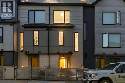 58 Evanscrest Court NW