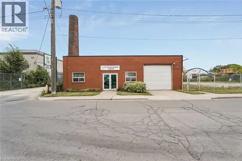 71 BIGGAR Avenue